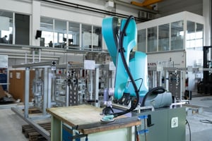 ISYBOT Sanding Cobot