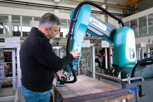 ASIS Isybot Sanding Cobot